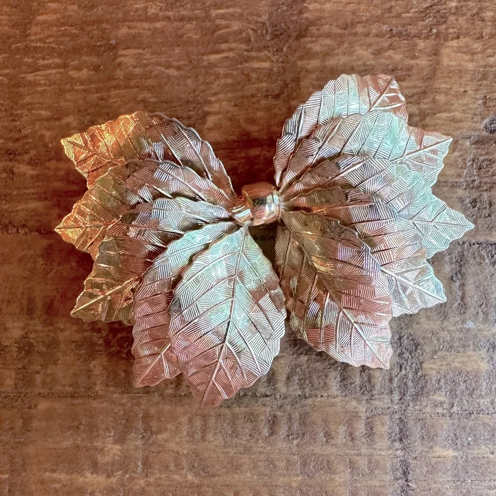 RARE Vintage Napier Leaves Bow Brooch Pin MCM Mid Century-Modern Gold Signed - Picture 4 of 13